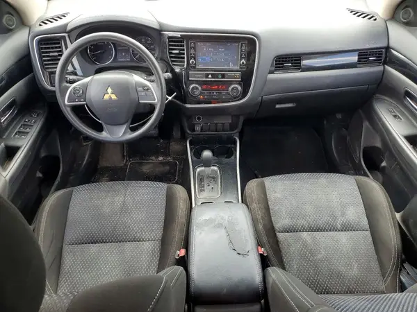 JA4AD2A34KZ012402 2019 MITSUBISHI OUTLANDER - Image 8