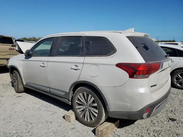 JA4AD2A34KZ038255 2019 MITSUBISHI OUTLANDER - Image 2