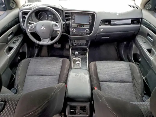 JA4AD2A34KZ047327 2019 MITSUBISHI OUTLANDER - Image 8