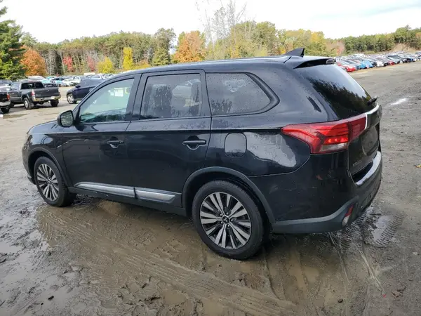 JA4AD2A34KZ055234 2019 MITSUBISHI OUTLANDER - Image 2