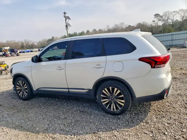 JA4AD2A34LZ008397 2020 MITSUBISHI OUTLANDER - Image 2