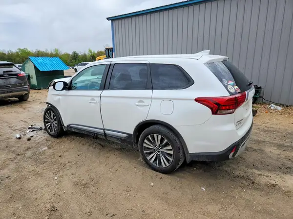 JA4AD2A34LZ008433 2020 MITSUBISHI OUTLANDER - Image 2
