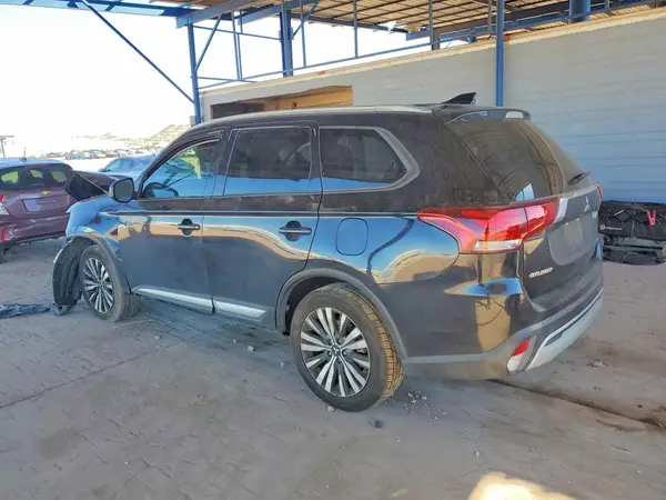 JA4AD2A34LZ015723 2020 MITSUBISHI OUTLANDER - Image 2