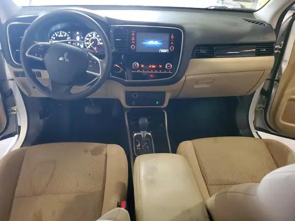 JA4AD2A34LZ027435 2020 MITSUBISHI OUTLANDER - Image 8