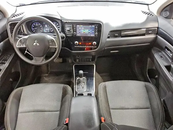 JA4AD2A34LZ039942 2020 MITSUBISHI OUTLANDER - Image 8