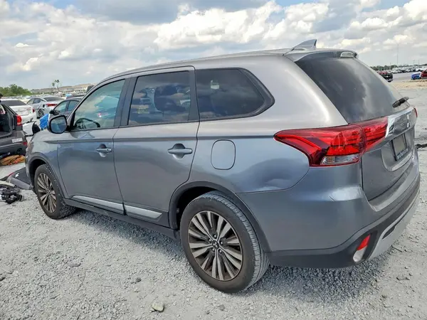 JA4AD2A34LZ045238 2020 MITSUBISHI OUTLANDER - Image 2