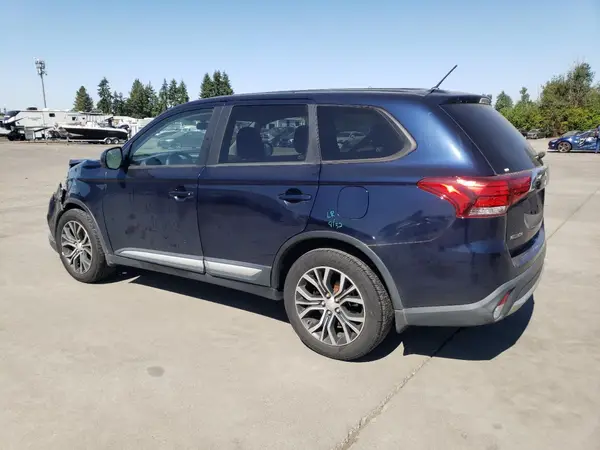 JA4AD2A35GZ005241 2016 MITSUBISHI OUTLANDER - Image 2