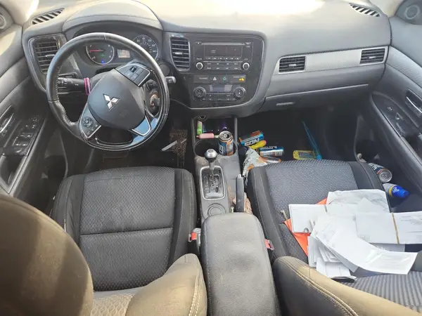 JA4AD2A35GZ010794 2016 MITSUBISHI OUTLANDER - Image 8
