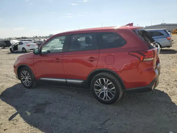 JA4AD2A35HZ048849 2017 MITSUBISHI OUTLANDER - Image 2