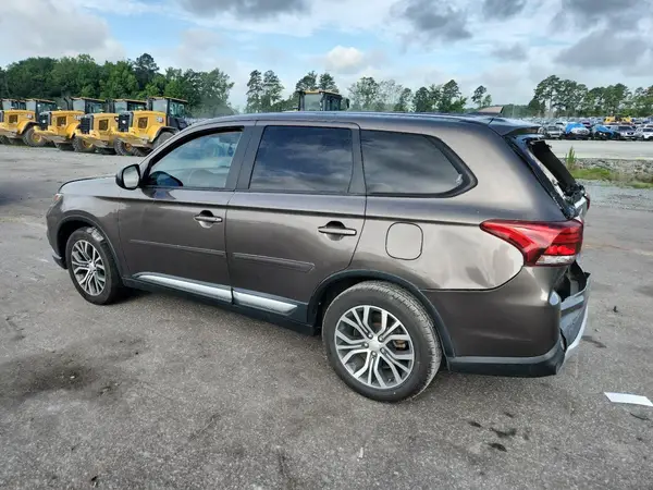 JA4AD2A35HZ060693 2017 MITSUBISHI OUTLANDER - Image 2
