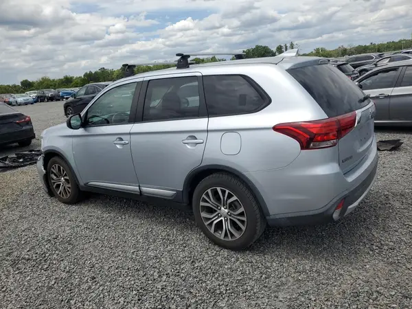 JA4AD2A35HZ066915 2017 MITSUBISHI OUTLANDER - Image 2