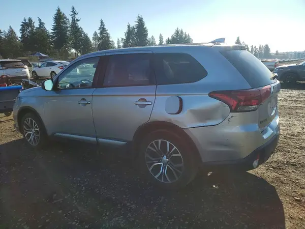 JA4AD2A35JJ004211 2018 MITSUBISHI OUTLANDER - Image 2