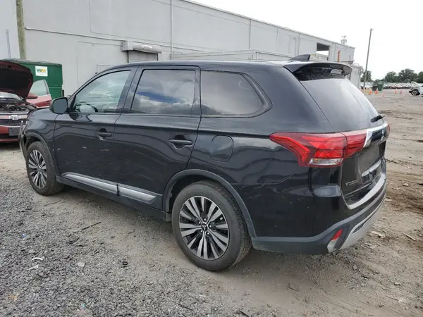 JA4AD2A35KJ000452 2019 MITSUBISHI OUTLANDER - Image 2