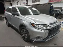 JA4AD2A35KJ000550 2019 MITSUBISHI OUTLANDER