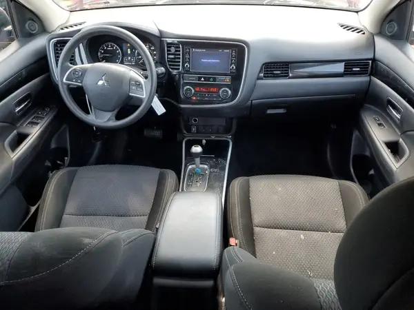 JA4AD2A35KZ007578 2019 MITSUBISHI OUTLANDER - Image 8
