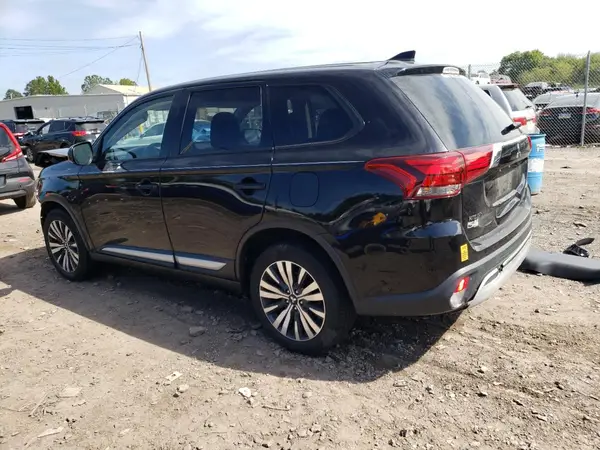 JA4AD2A35KZ036949 2019 MITSUBISHI OUTLANDER - Image 2