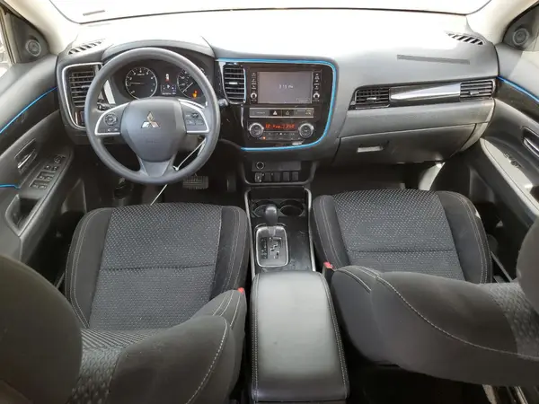 JA4AD2A35KZ055291 2019 MITSUBISHI OUTLANDER - Image 8