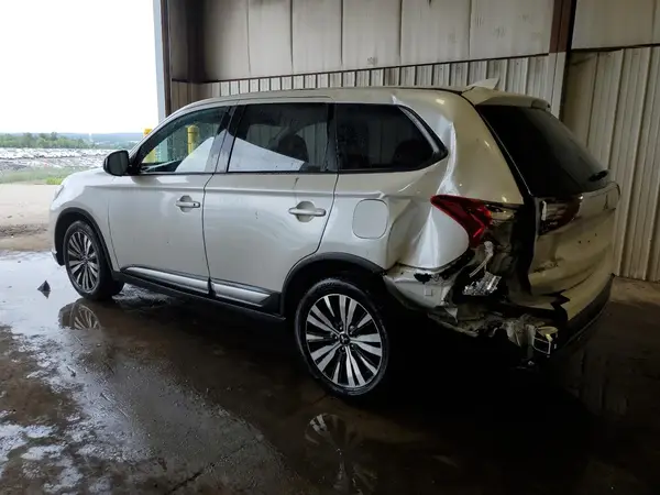 JA4AD2A35LZ003113 2020 MITSUBISHI OUTLANDER - Image 2