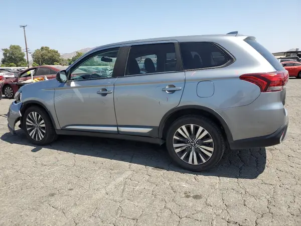 JA4AD2A35LZ008991 2020 MITSUBISHI OUTLANDER - Image 2