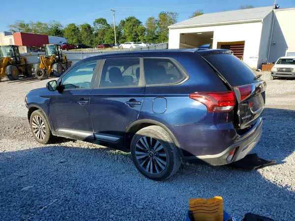 JA4AD2A35LZ038928 2020 MITSUBISHI OUTLANDER - Image 2