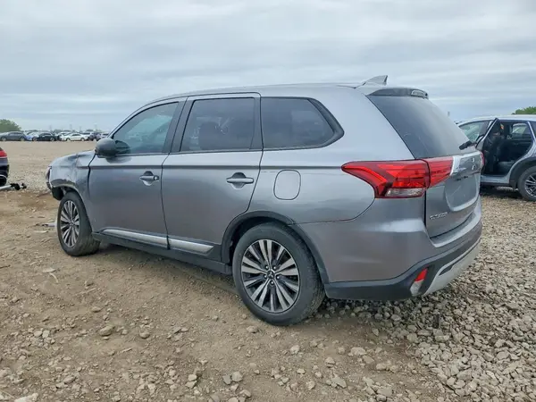 JA4AD2A35LZ039271 2020 MITSUBISHI OUTLANDER - Image 2