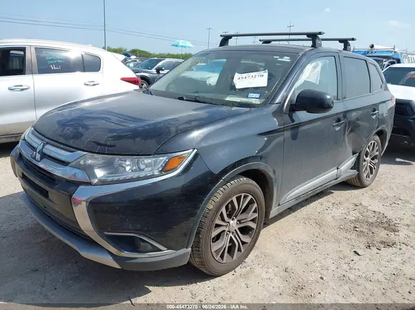 JA4AD2A36GZ045263 2016 MITSUBISHI OUTLANDER - Image 2