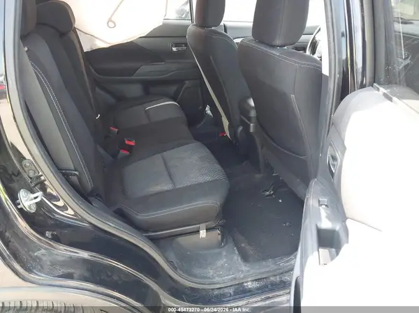 JA4AD2A36GZ045263 2016 MITSUBISHI OUTLANDER - Image 8