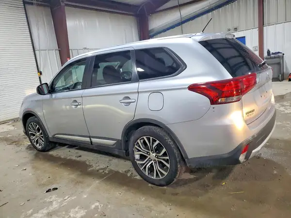 JA4AD2A36GZ048910 2016 MITSUBISHI OUTLANDER - Image 2