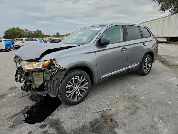 JA4AD2A36HZ014872 2017 MITSUBISHI OUTLANDER - Image 1