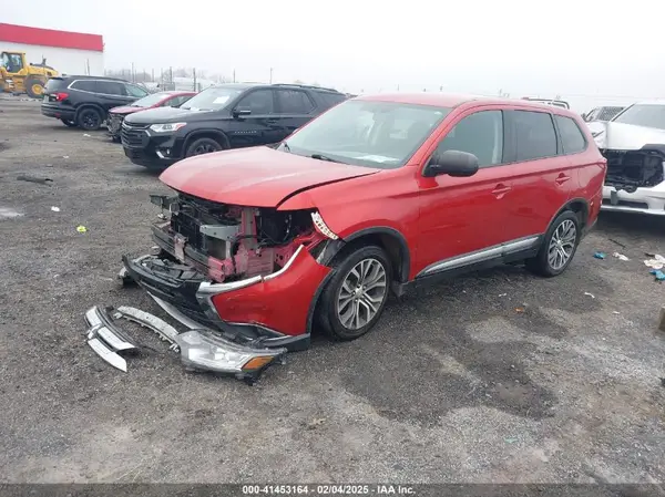 JA4AD2A36HZ052862 2017 MITSUBISHI OUTLANDER - Image 2