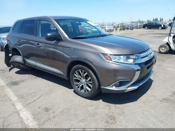 JA4AD2A36HZ055292 2017 MITSUBISHI OUTLANDER - Image 1