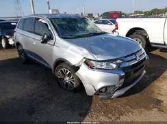JA4AD2A36JZ002789 2018 MITSUBISHI OUTLANDER