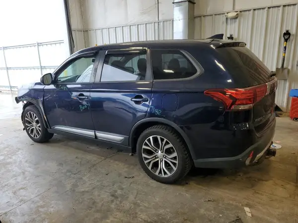JA4AD2A36JZ012903 2018 MITSUBISHI OUTLANDER - Image 2