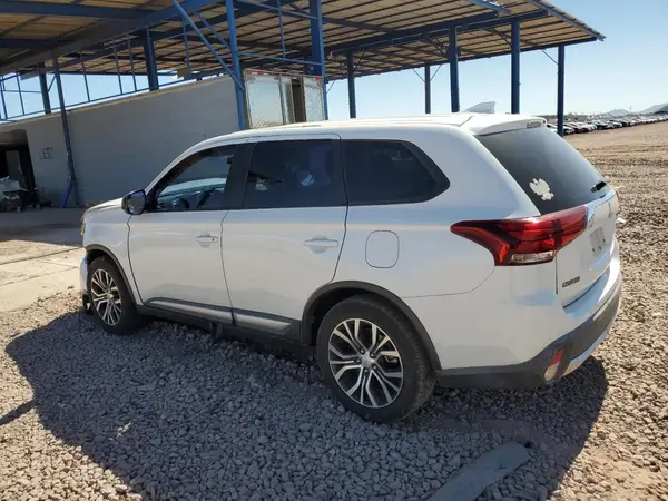 JA4AD2A36JZ021942 2018 MITSUBISHI OUTLANDER - Image 2