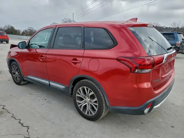 JA4AD2A36JZ037154 2018 MITSUBISHI OUTLANDER - Image 2