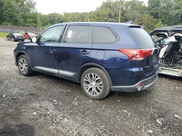 JA4AD2A36JZ062054 2018 MITSUBISHI OUTLANDER - Image 2