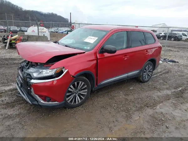 JA4AD2A36KZ003751 2019 MITSUBISHI OUTLANDER - Image 2