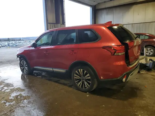 JA4AD2A36KZ006777 2019 MITSUBISHI OUTLANDER - Image 2