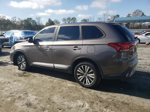 JA4AD2A36KZ047801 2019 MITSUBISHI OUTLANDER - Image 2