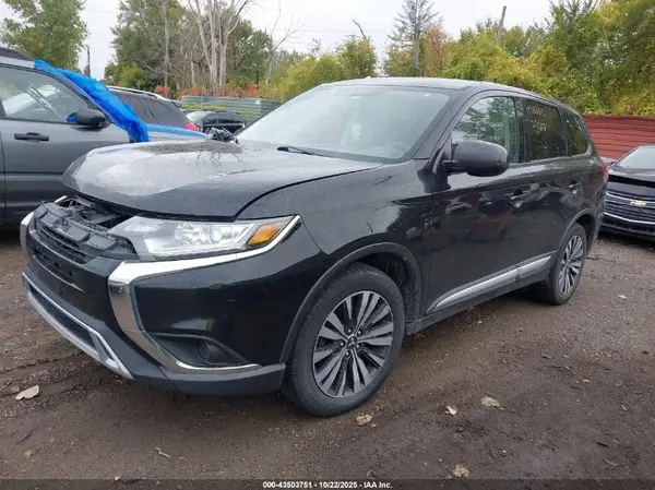 JA4AD2A36LZ006134 2020 MITSUBISHI OUTLANDER - Image 2