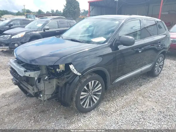 JA4AD2A36LZ034466 2020 MITSUBISHI OUTLANDER - Image 2