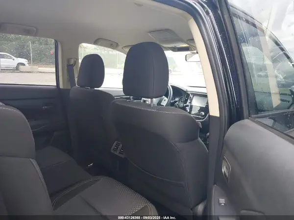 JA4AD2A36LZ034466 2020 MITSUBISHI OUTLANDER - Image 8