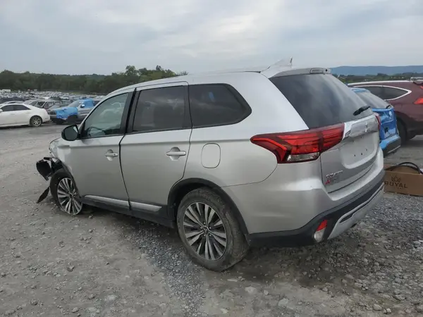 JA4AD2A36LZ039473 2020 MITSUBISHI OUTLANDER - Image 2