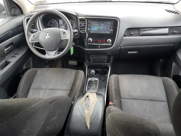 JA4AD2A36LZ039473 2020 MITSUBISHI OUTLANDER - Image 8