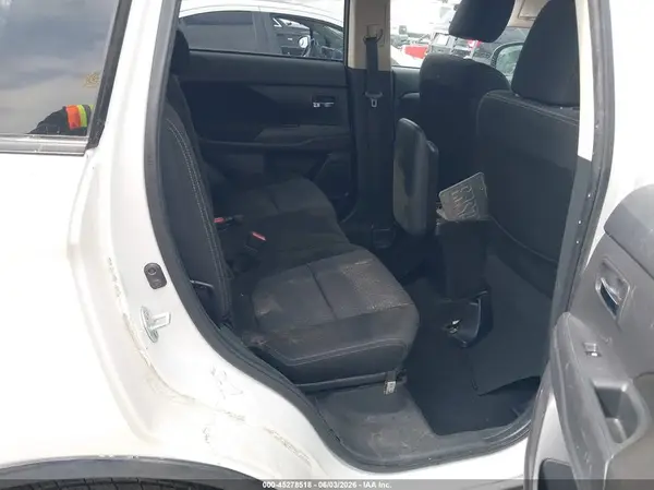 JA4AD2A37GZ000347 2016 MITSUBISHI OUTLANDER - Image 8