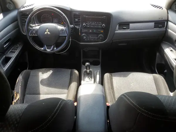 JA4AD2A37GZ008593 2016 MITSUBISHI OUTLANDER - Image 8