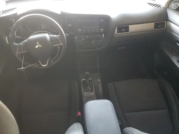 JA4AD2A37GZ008965 2016 MITSUBISHI OUTLANDER - Image 8