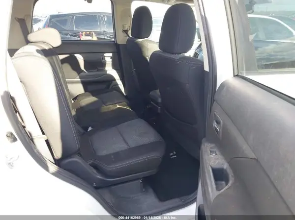 JA4AD2A37GZ021716 2016 MITSUBISHI OUTLANDER - Image 8