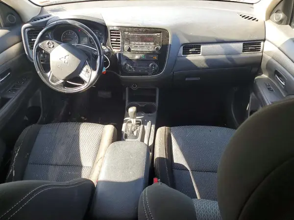 JA4AD2A37GZ040363 2016 MITSUBISHI OUTLANDER - Image 8