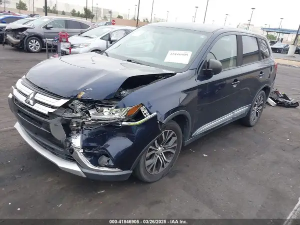 JA4AD2A37GZ053274 2016 MITSUBISHI OUTLANDER - Image 2